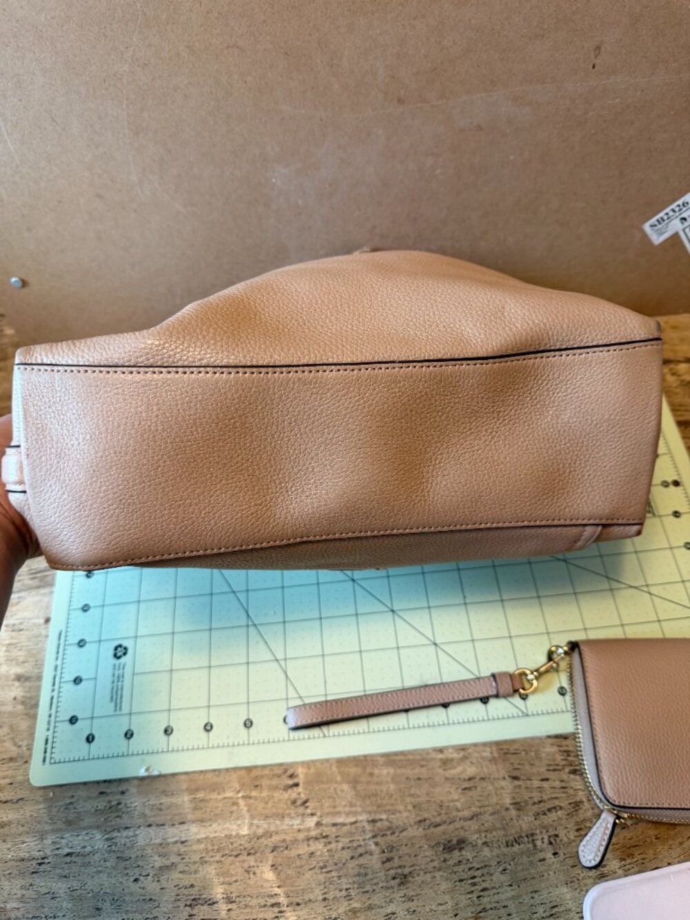 Coach Marlon Hobo & Matching accordion zip wallet - Taupe - Picture 6 of 8